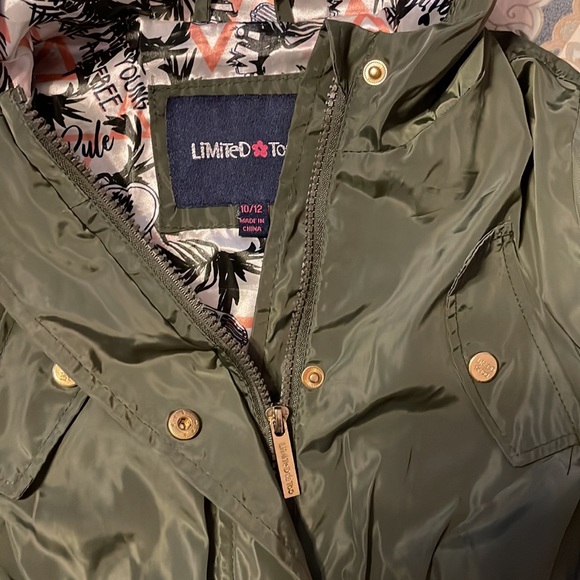 Limited Too Raincoat - Picture 4 of 7